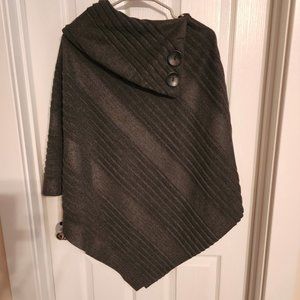 Le Moda Women’s Gray Shawl Collar Poncho, New with Tags